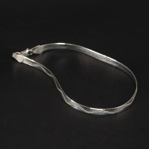 Authentic MILOR ITALY 7.5" Herringbone Diamond Cut Faux Rope Chain Bracelet - 4g - Picture 2 of 5